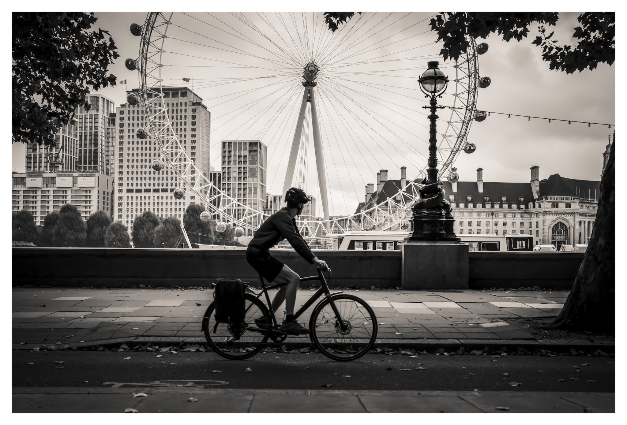 London Bridge - London Motion shot